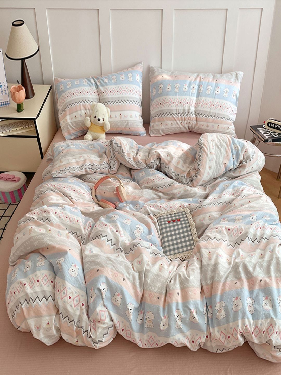 JC HOME Pink & Blue Cartoon Characters Polycotton 3 Piece Double Queen Regular Bedding Set