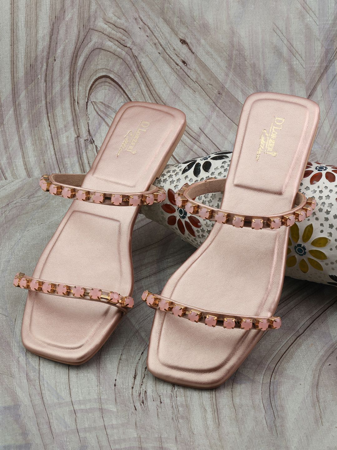 D LORZERI Women Embellished Open Toe Flats
