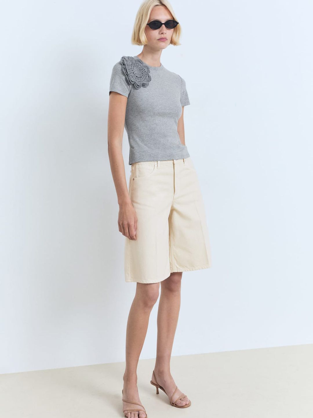Floral Applique T-shirt