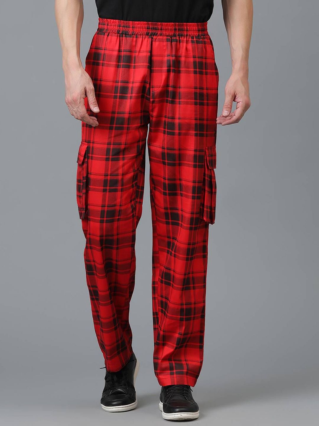 Stylecast X Kotty Stylecast X Kotty Men Checked Relaxed Mid-Rise Cargos Trousers