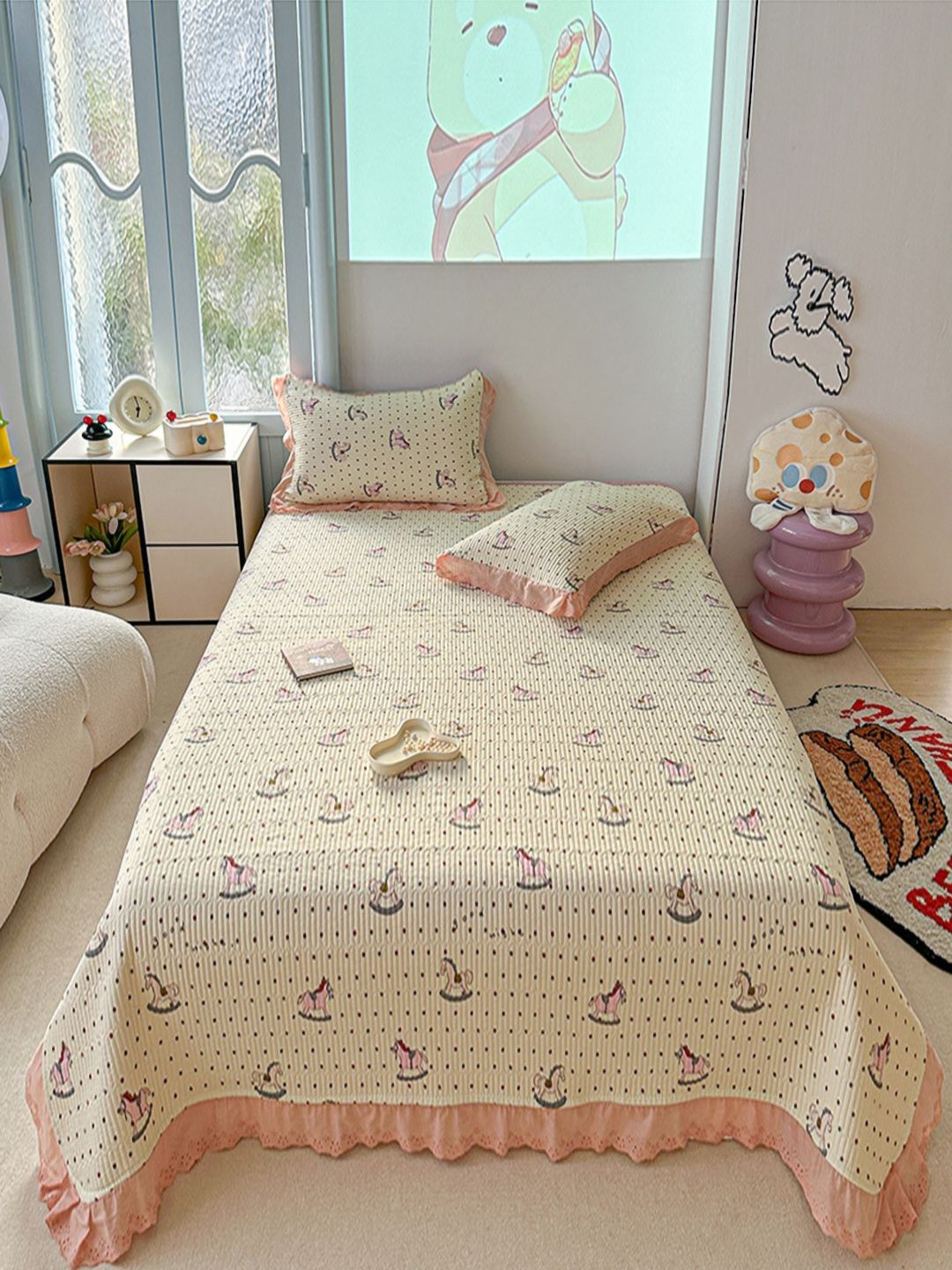JC HOME Beige & Pink Cartoon Characters Printed 162 TC Double Bed King Bed Cover Set
