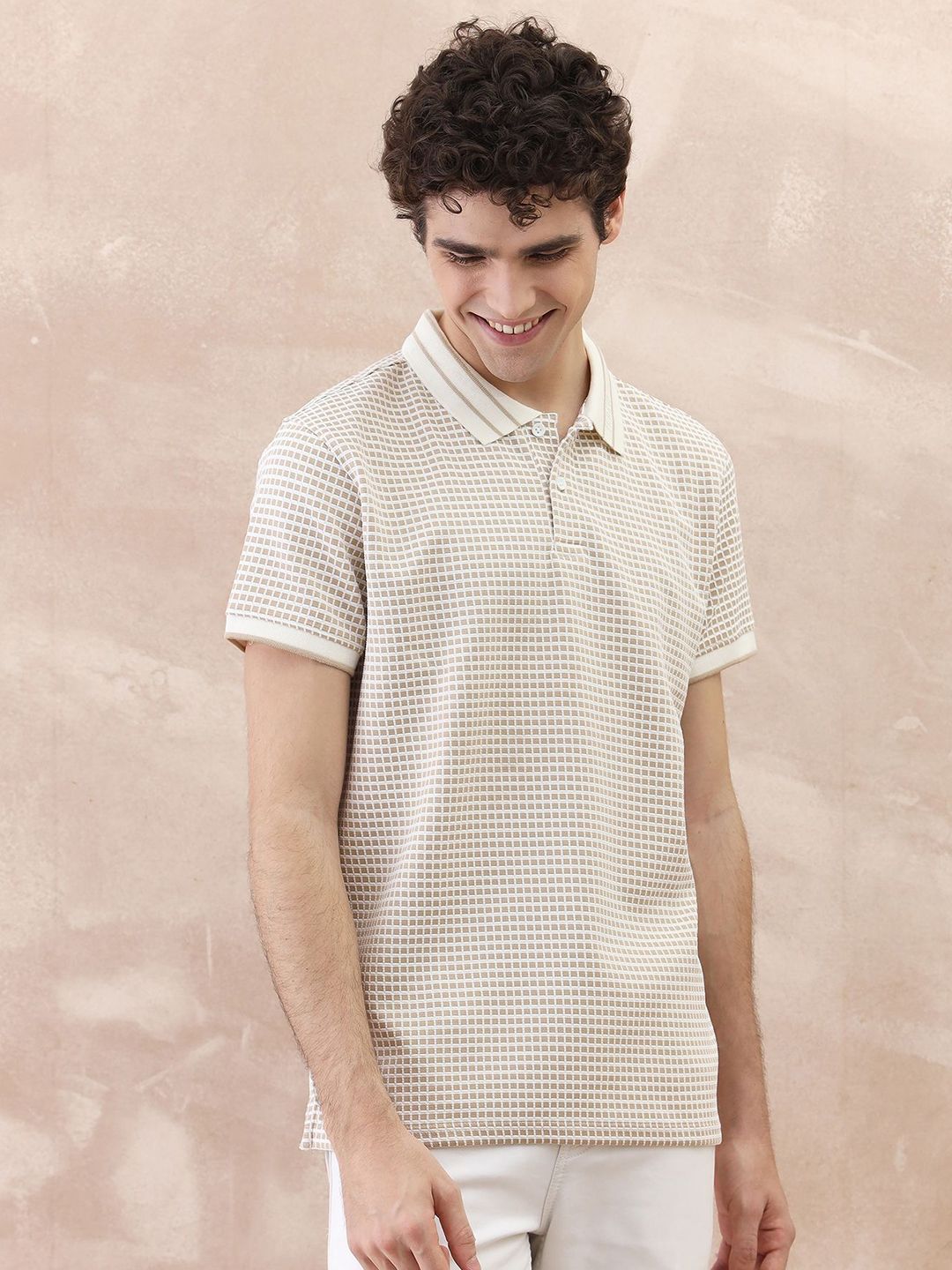 Iconic Men Checked Polo Collar T-shirt