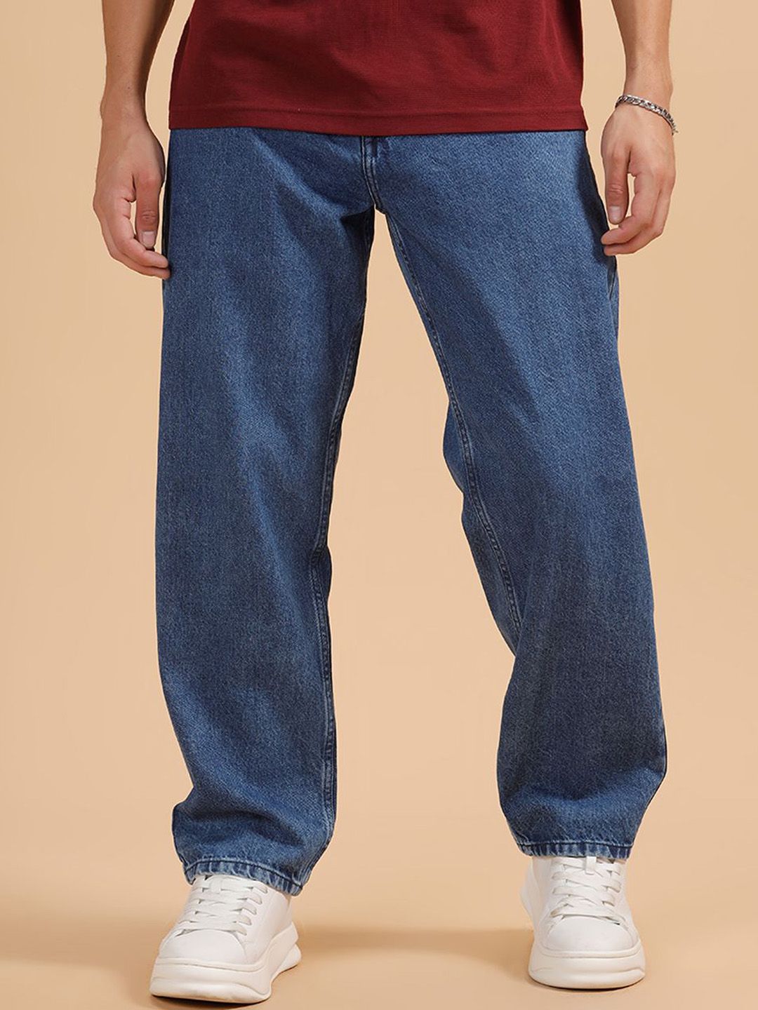WROGN Men Comfort Wide Leg Mid-Rise Light Fade Jeans