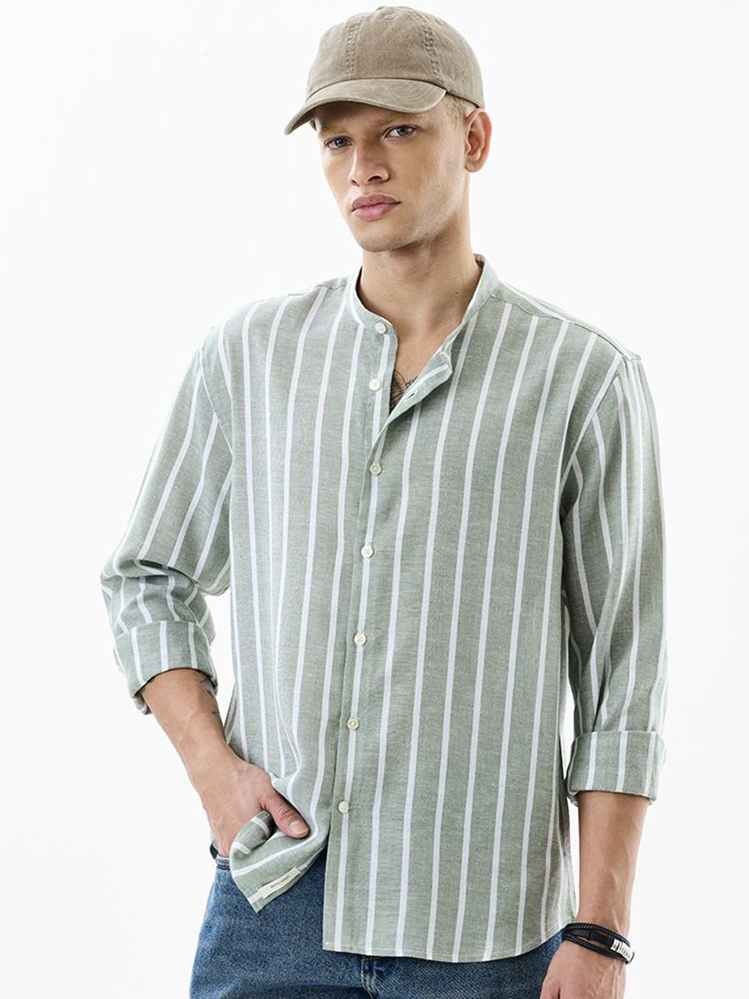 Men Striped Semiformal Shirt Offers & Cashback