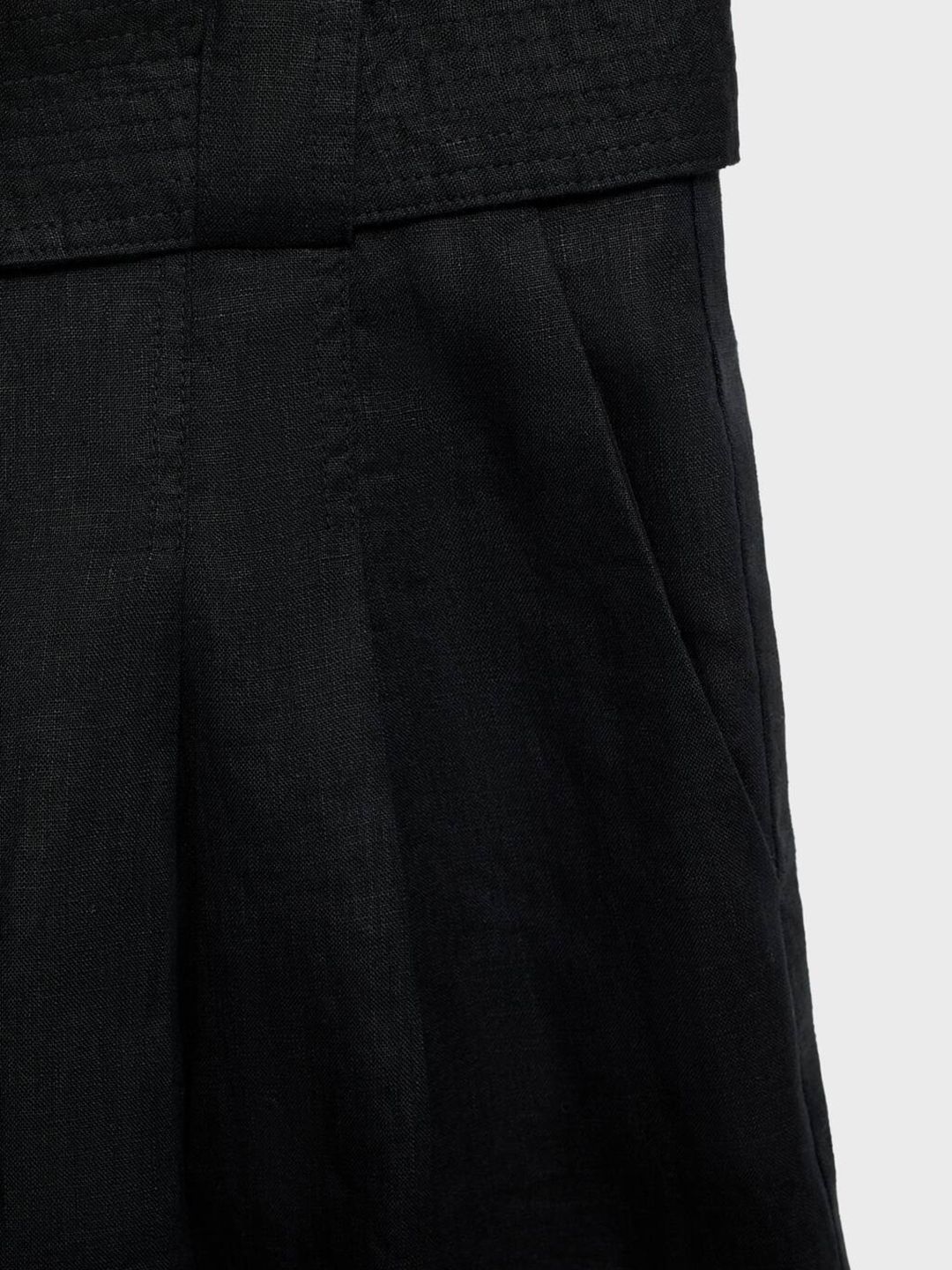 Pleated Mid-Rise Pure Linen Relaxed Fit Bermuda Shorts with Belt