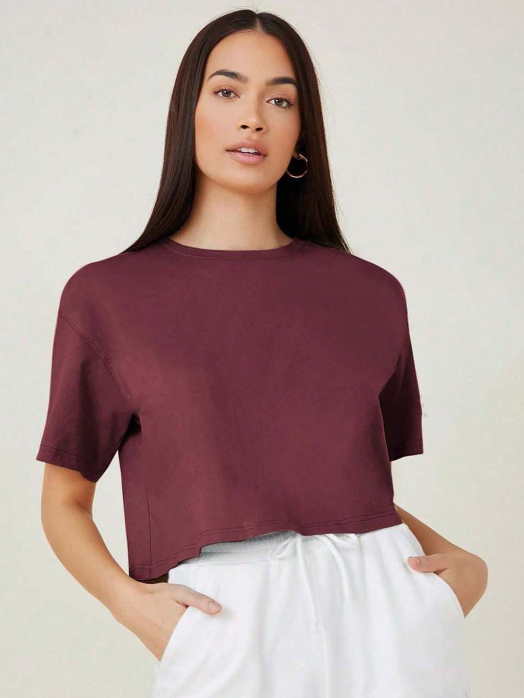 Stylecast X Kotty Maroon Boxy Crop T-shirt with Round Neck