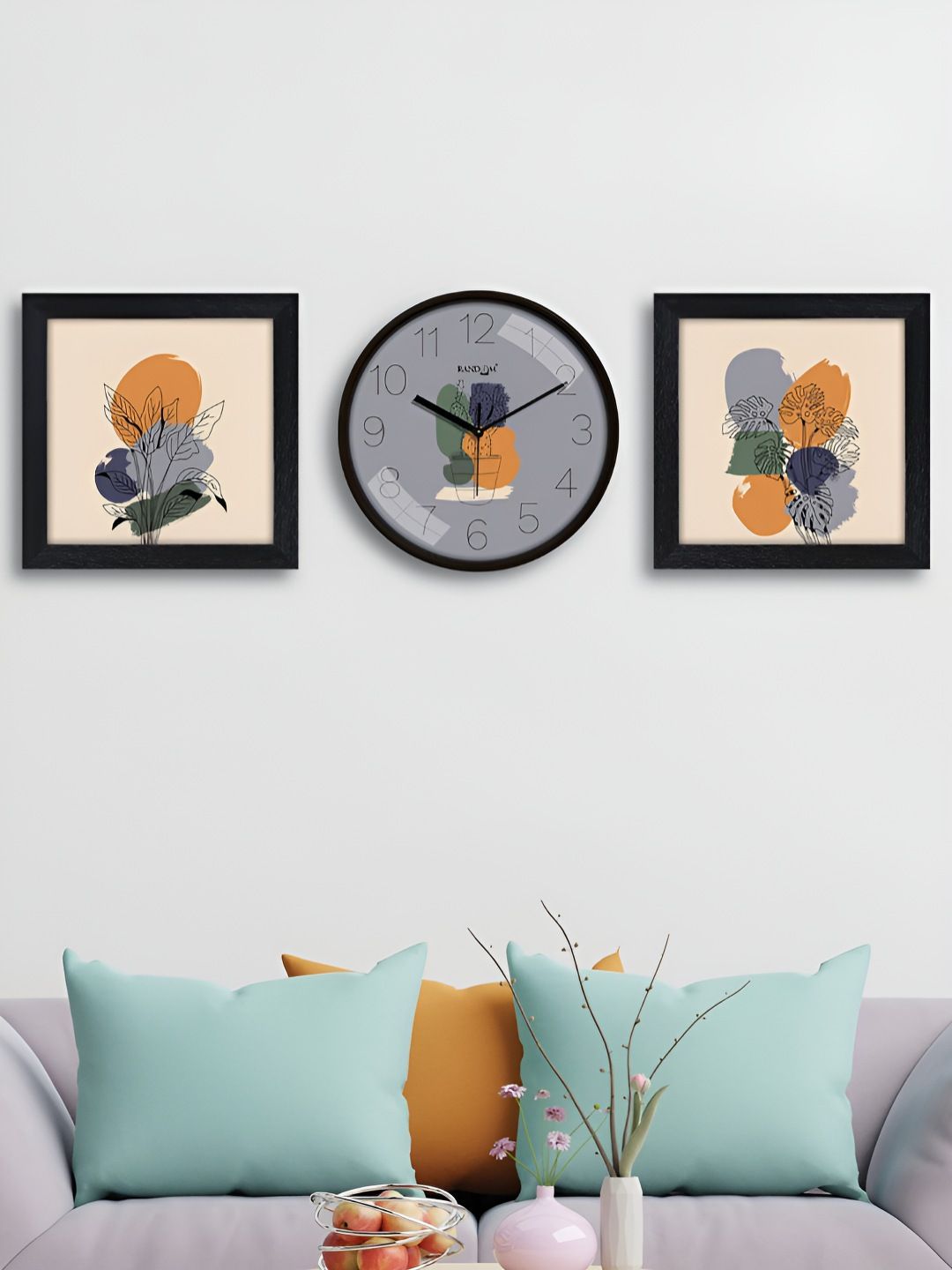 RANDOM Beige & Grey Printed Traditional Wall Clock With 2 Photo Frames