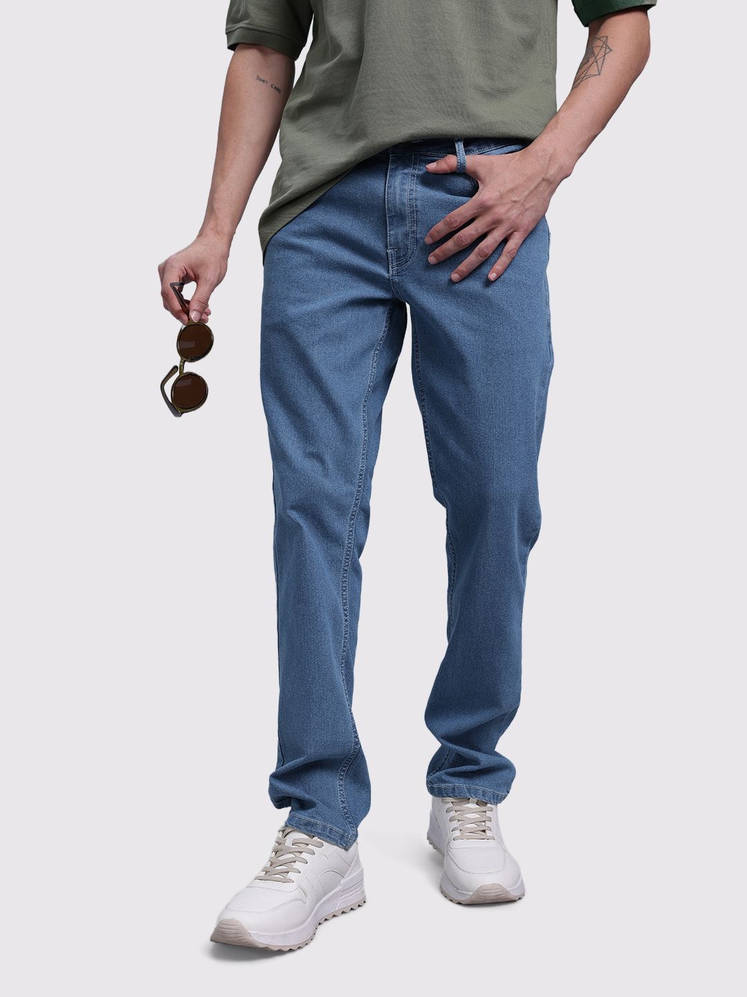 The Roadster Life Co. Men Mid-Rise Stretchable Slim Fit Jeans