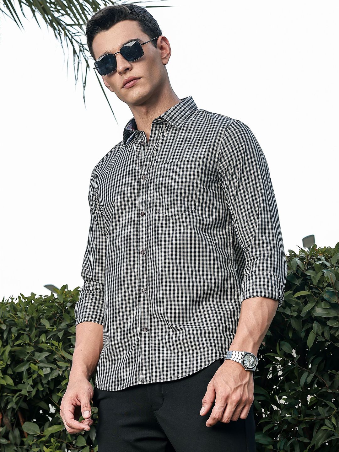 Thomas Scott Men Gingham Checked Premium Slim Fit Pure Cotton Casual Shirt