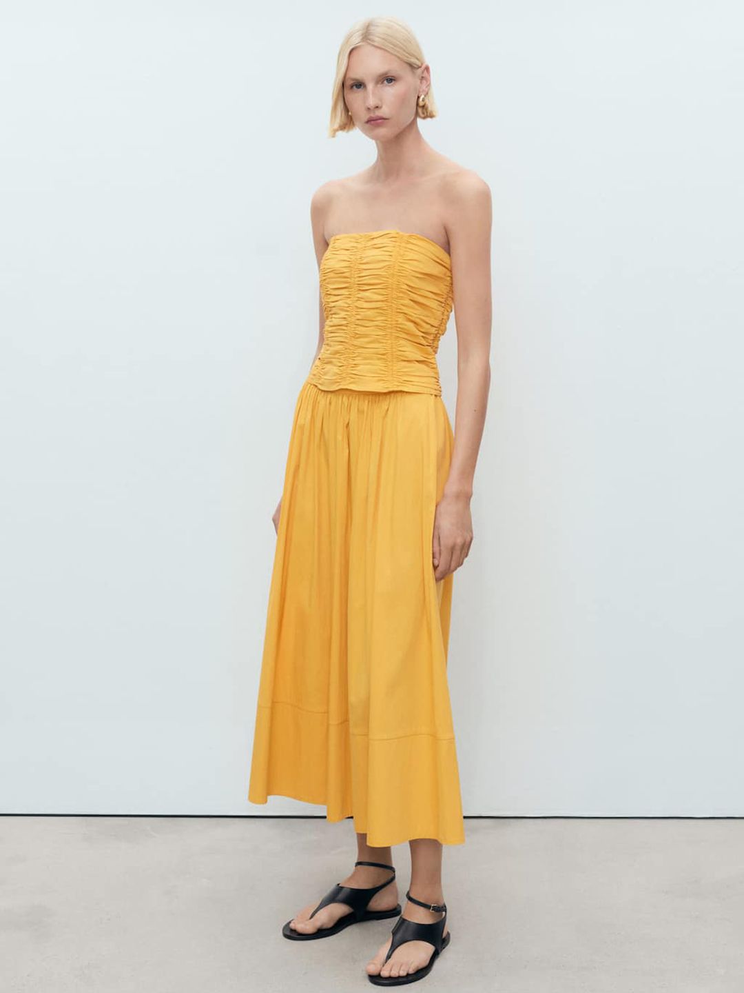 Solid Pleated Ruched Tube Top