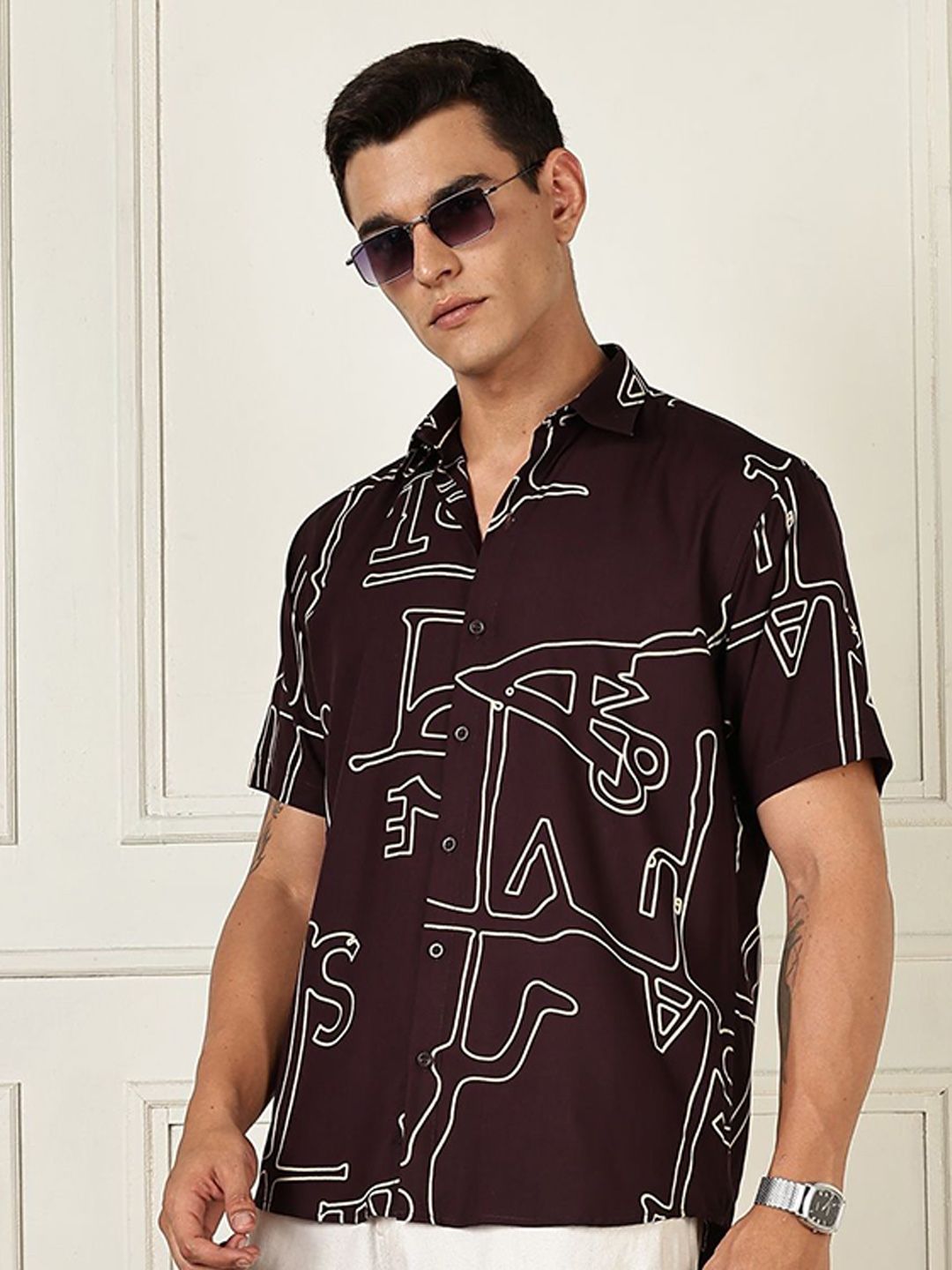 BS BLUE SQUAD Men India Slim Tailored Fit Typography Printed Spread Collar Casual Shirt