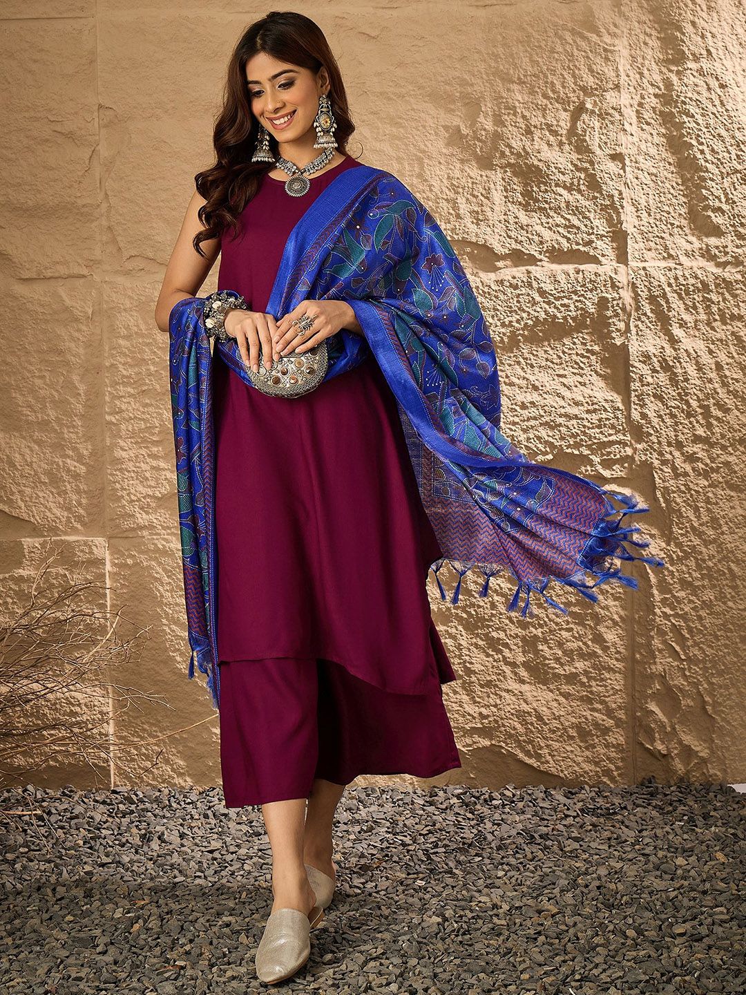 InWeave Women Solid Regular Fusion Kurta with Palazzos & With Dupatta