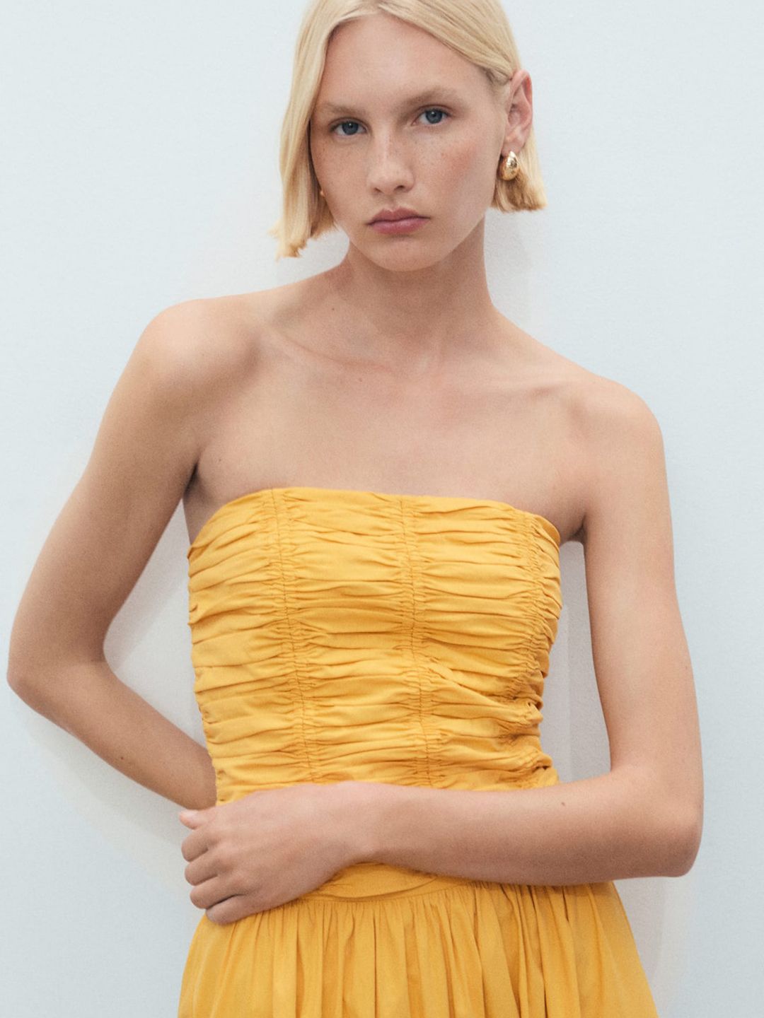 Solid Pleated Ruched Tube Top