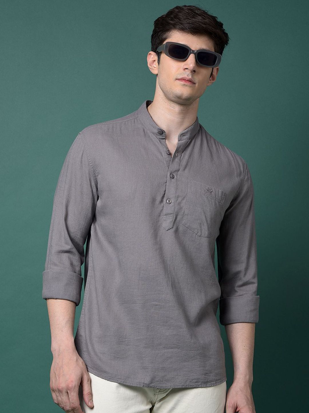 Crimsoune Club Men Thread Work Kurta