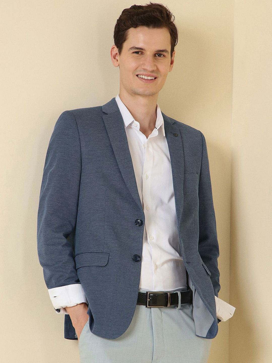 Allen Solly Slim-Fit Single Breasted Formal Blazer