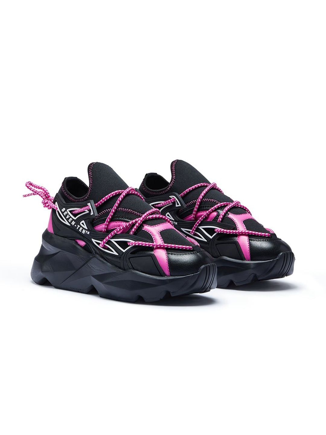 7-10 7-10 Women PU Round Toe Lace-Ups Sneakers