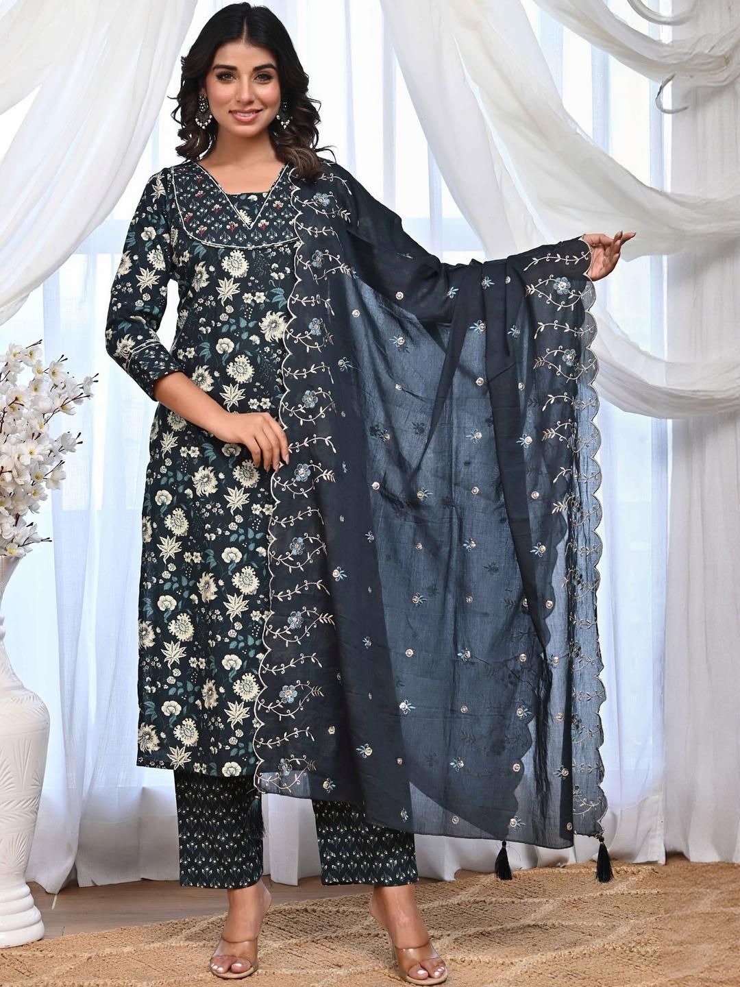 Peachmode Women Blue Pure Cotton Kurta Sets