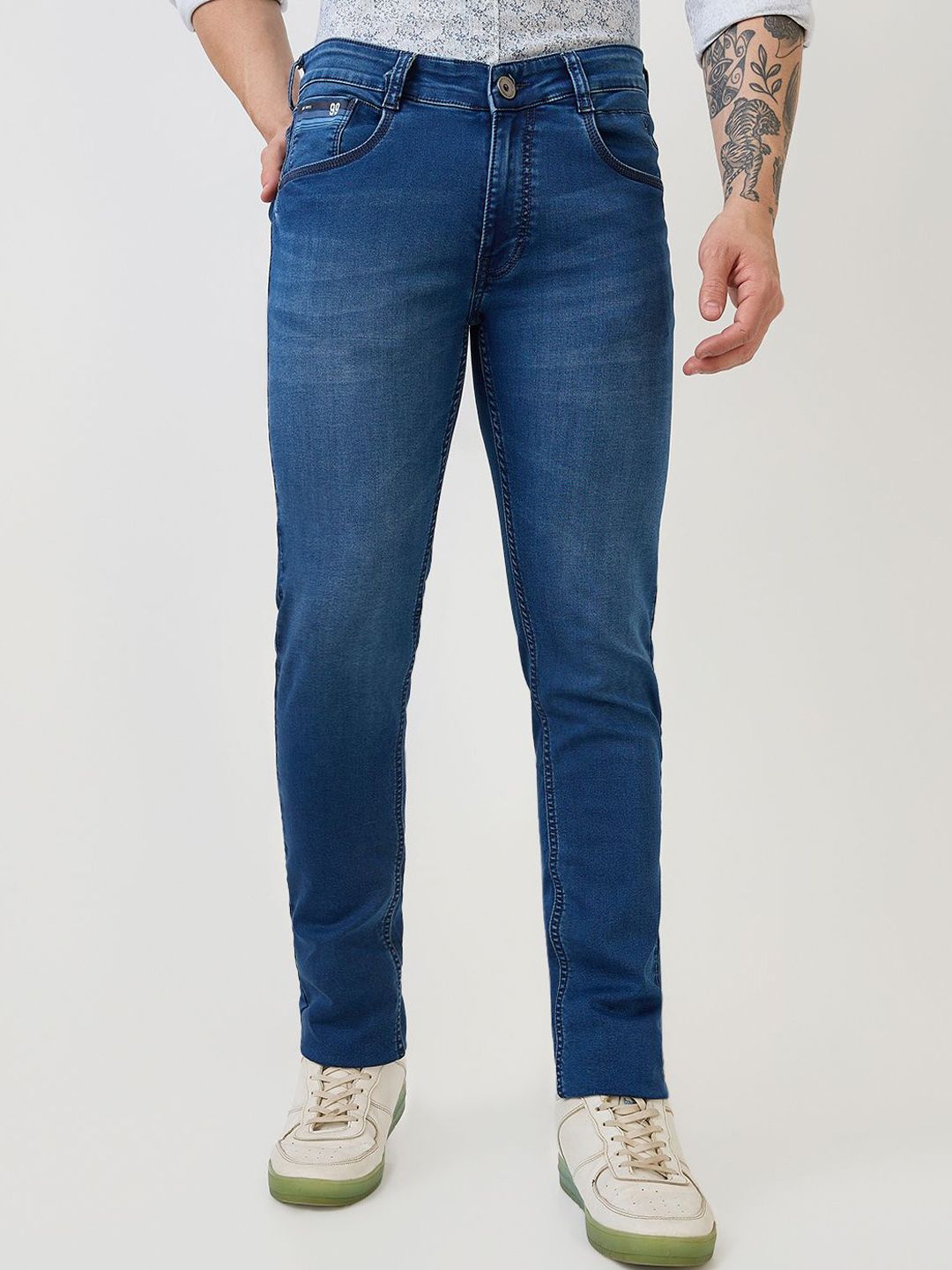 Parx Men Tapered Fit Low-Rise Heavy Fade Jeans