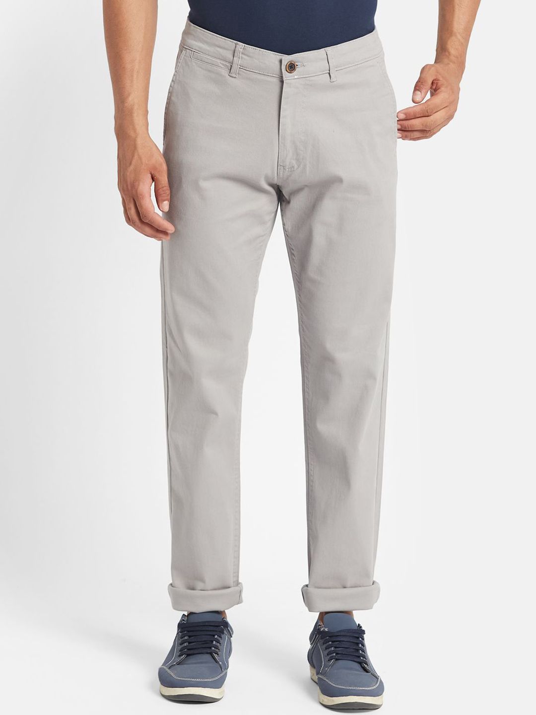 Octave Men Relaxed Fit Mid-Rise Chinos
