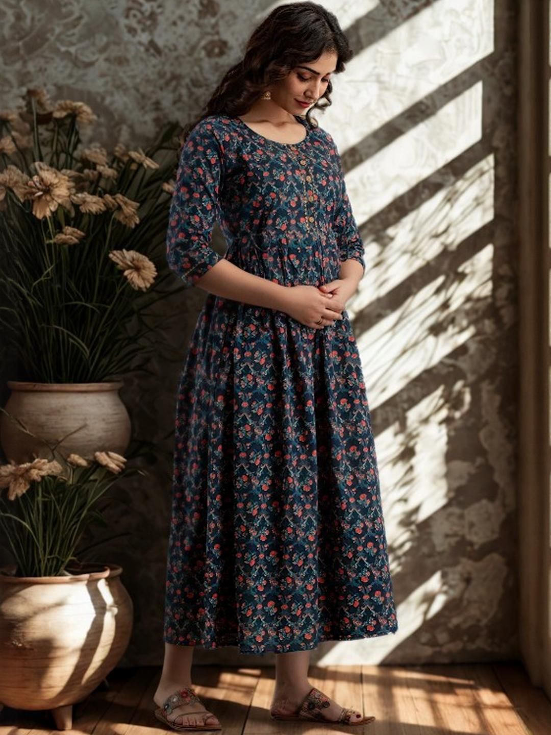 Vaidiki Women's Plus Size Maternity Printed Kurta