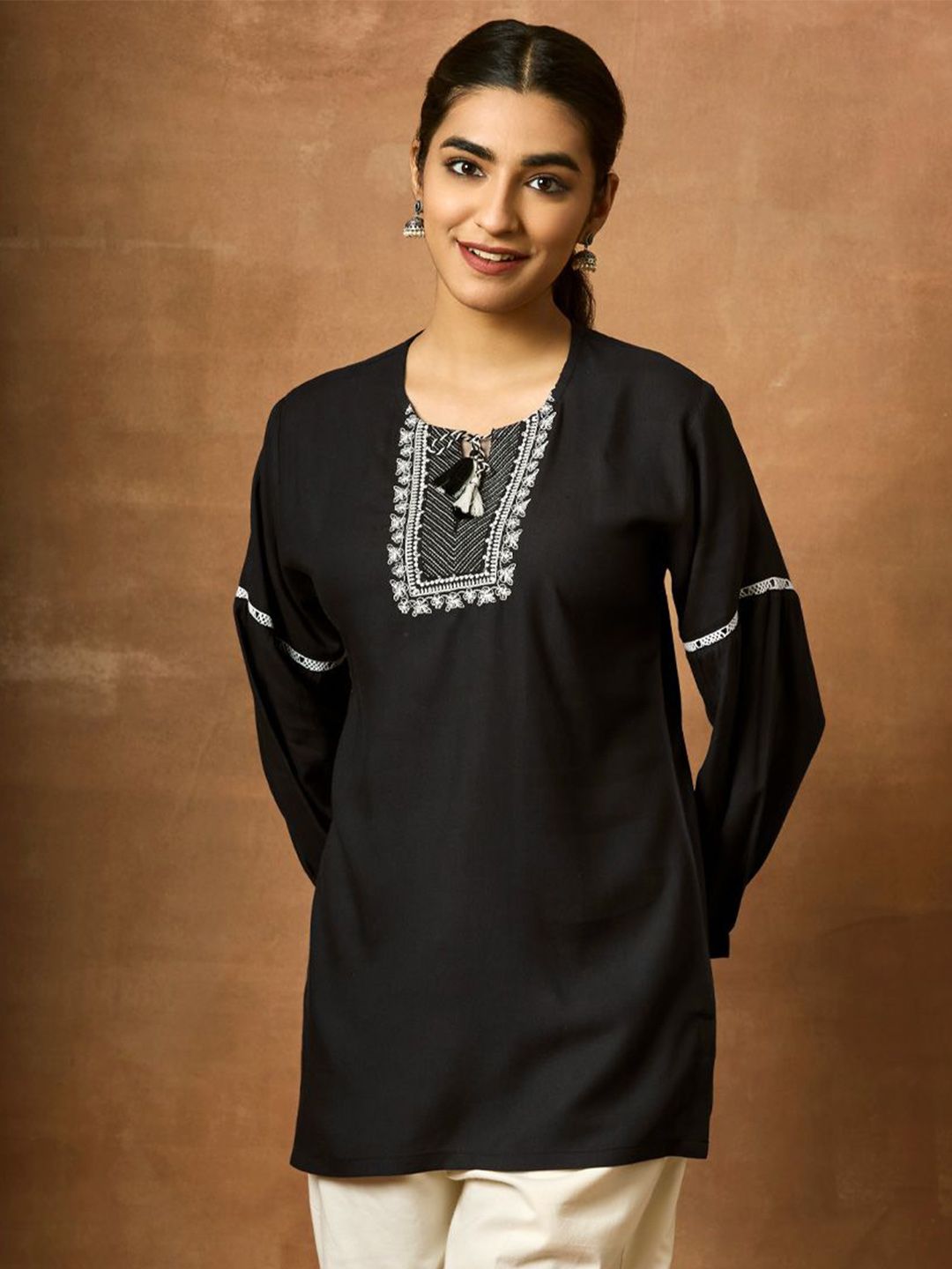 WOMEN PLUS Women Embroidered Round Neck Viscose Rayon Tunic