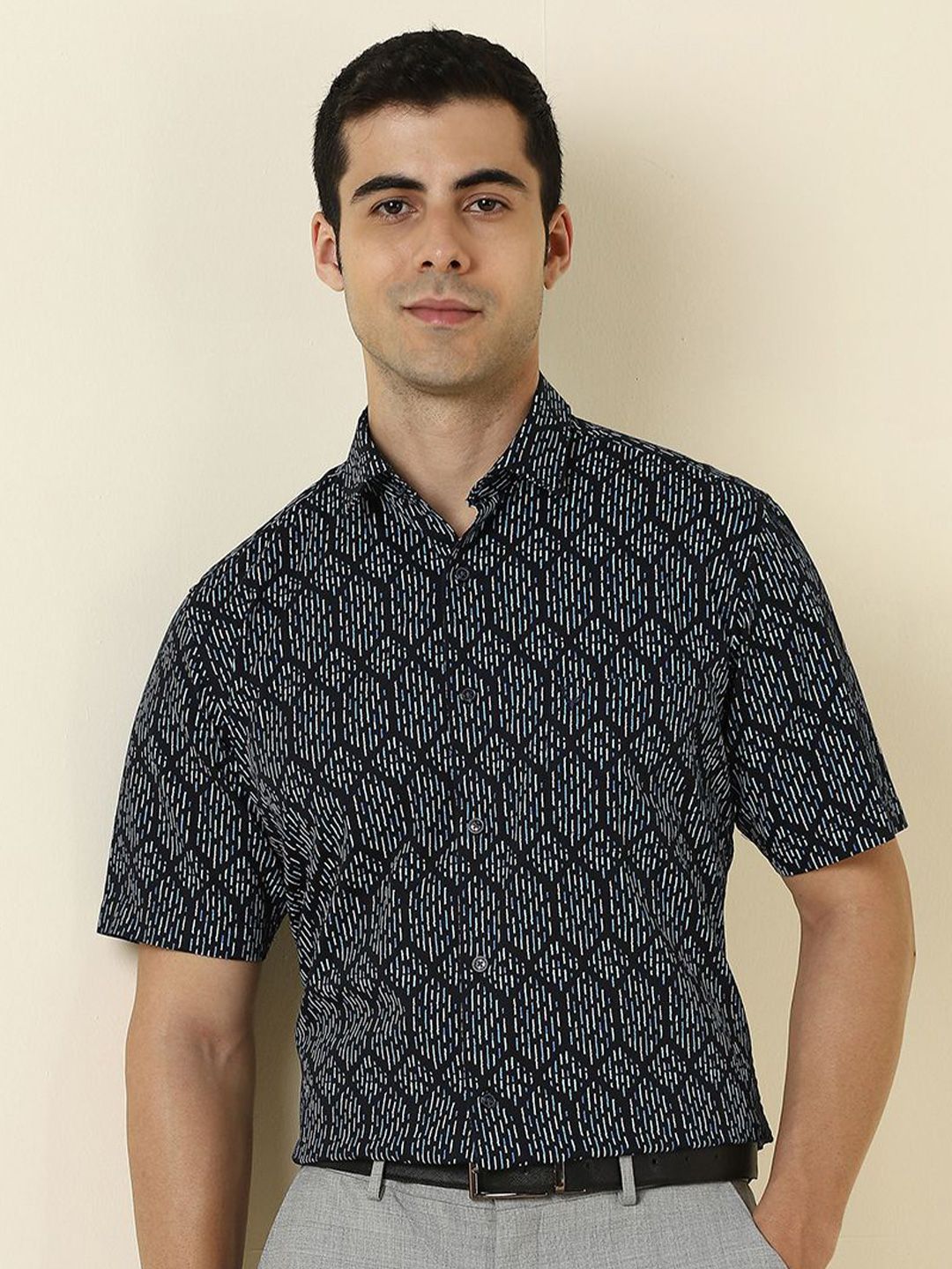 Allen Solly Men Geometric Printed Spread Collar Cotton Formal Shirt