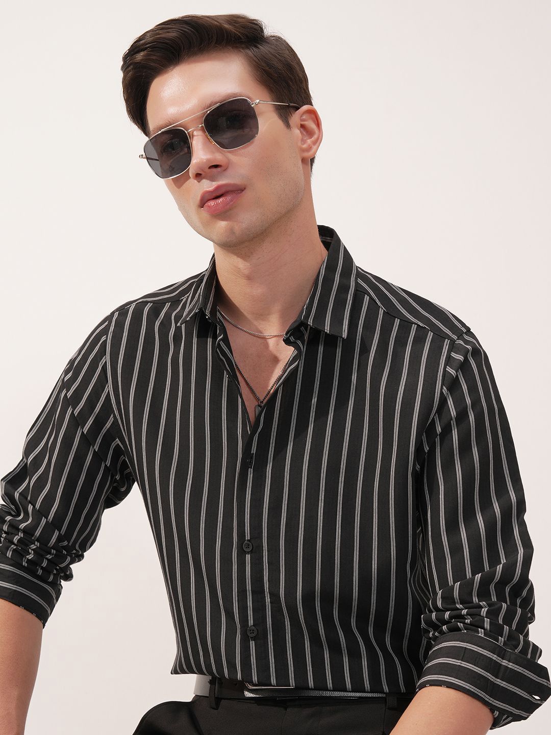 HIGHLANDER Striped Cutaway Collar Slim Fit Shirt