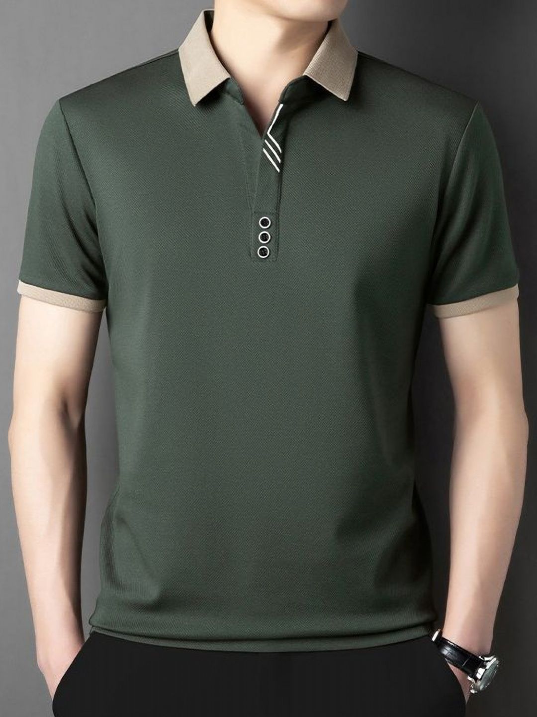StyleCast x Revolte Short Sleeves Polo Collar T-shirt
