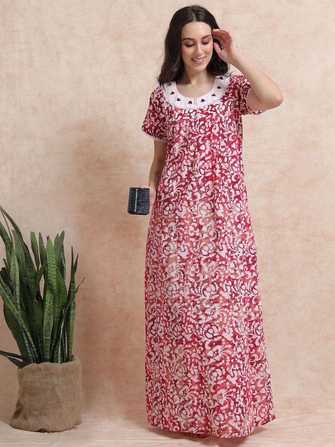 9shines Label Printed Maxi Nightdress