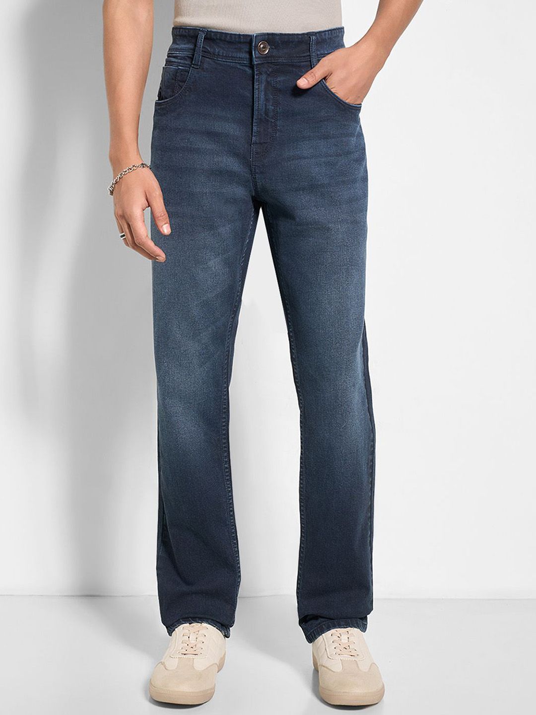 SF JEANS by Pantaloons Men Slim Fit Mid-Rise Light Fade Jeans