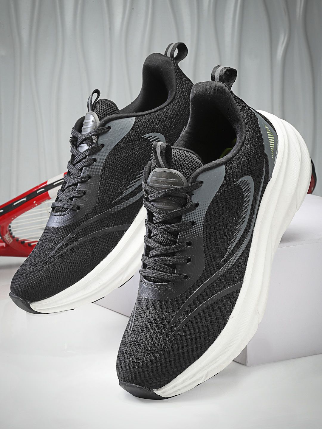 KANGAROOZ Men Mesh Running Non-Marking Shoes