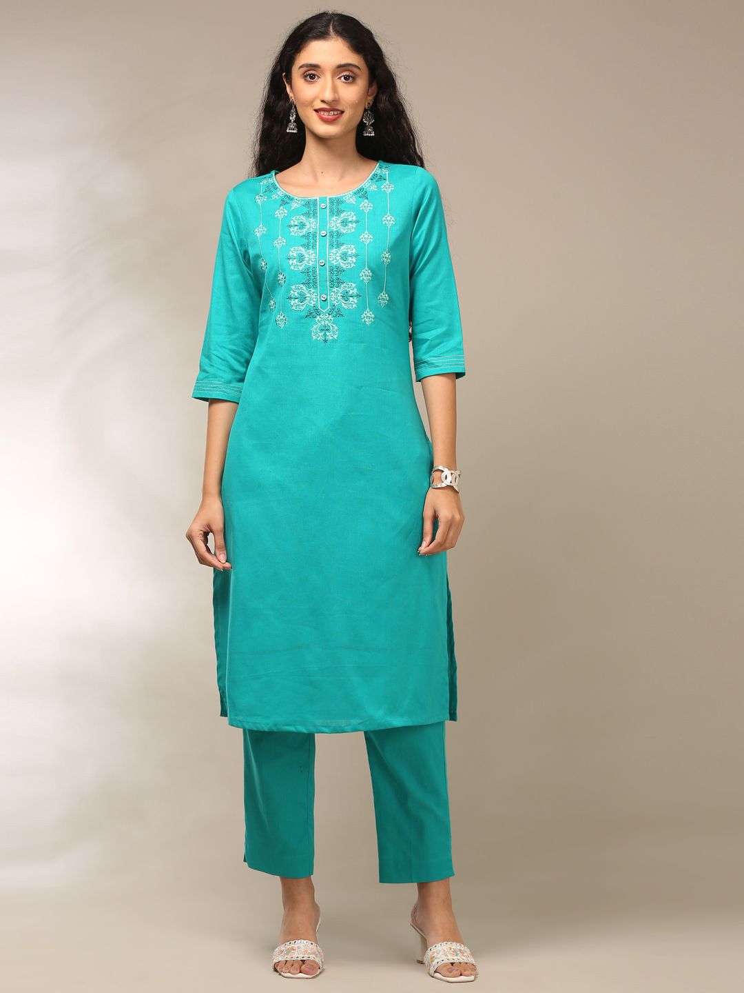 Anouk Yoke Design Round Neck Straight Pure Cotton Kurta With Trouser