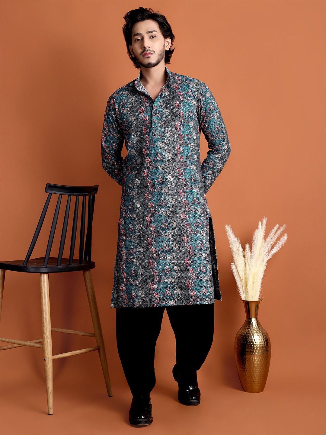 Tibra Men Ethnic Motifs Printed Sequinned Kurta