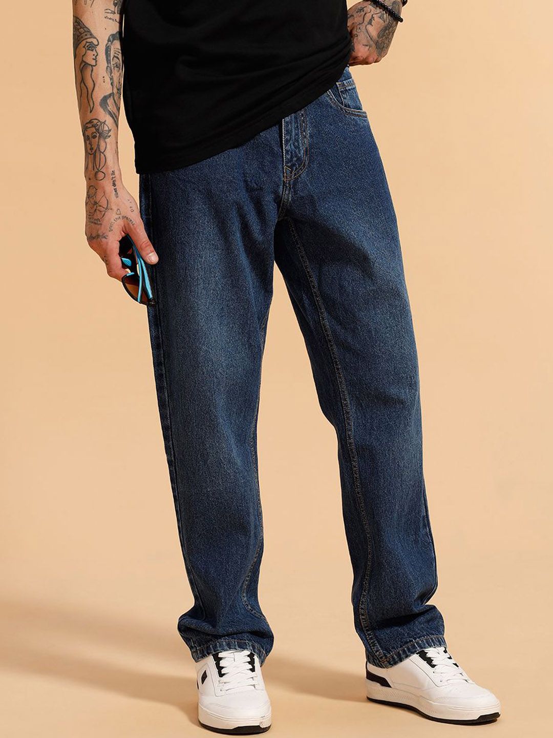 WROGN Men Comfort Relaxed Fit Mid-Rise Heavy Fade Jeans