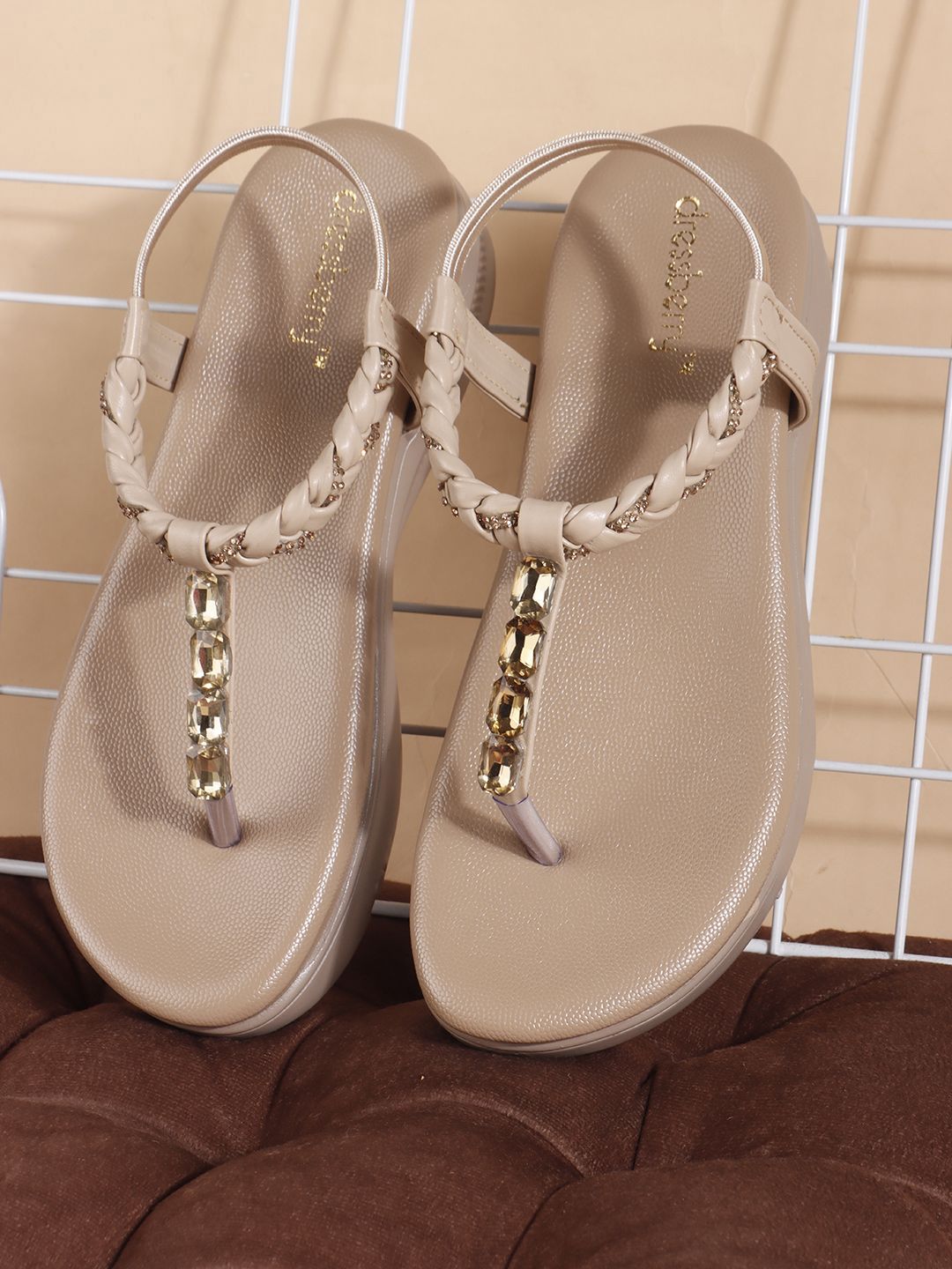 DressBerry Women Wedge Sandals