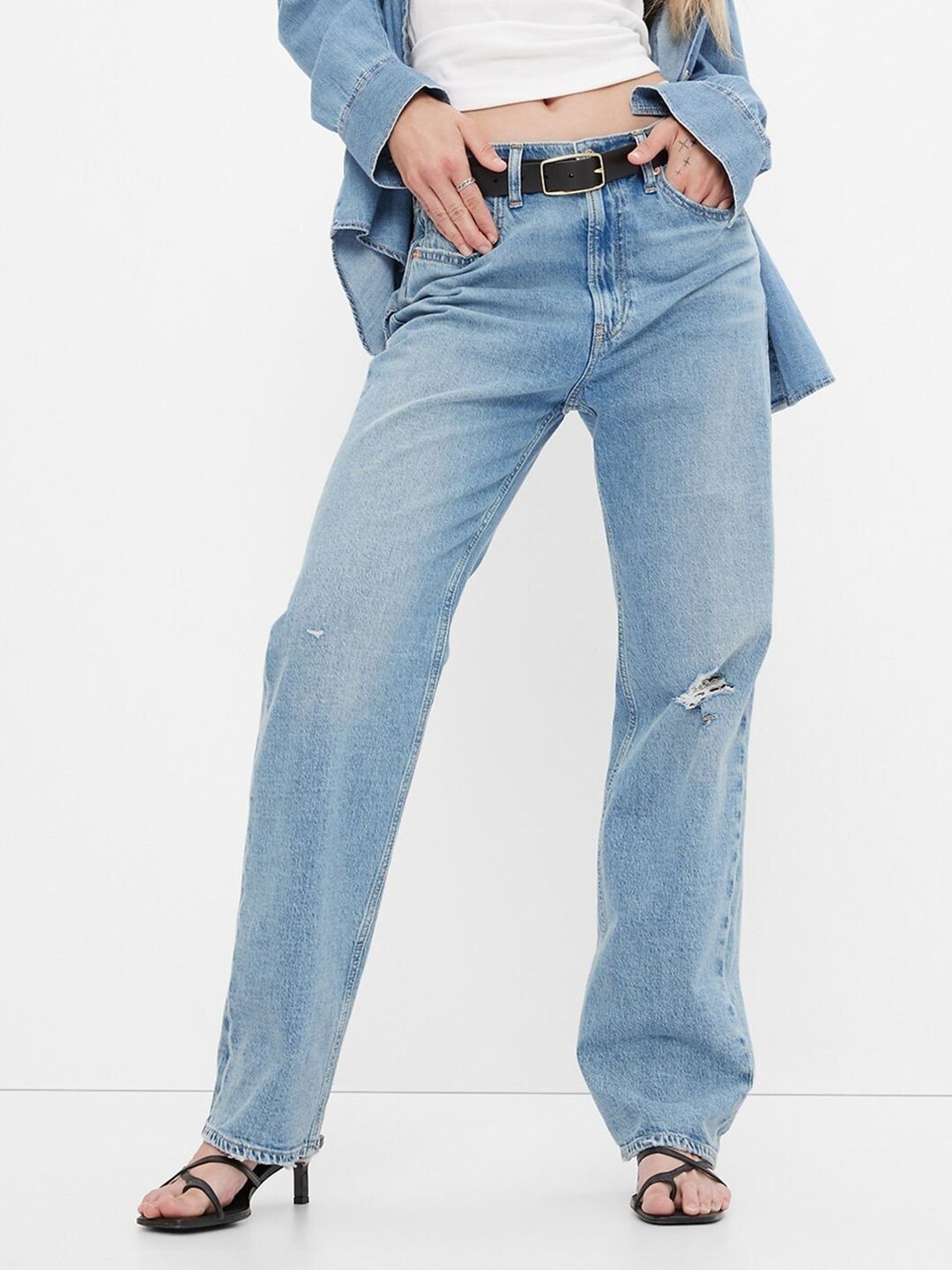 High-Rise Slash Knee Light Fade Stretchable Loose Fit Jeans