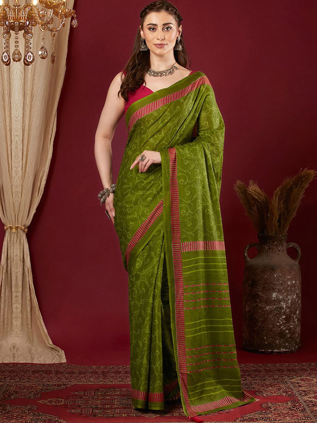 Mitera Ethnic Motifs Saree