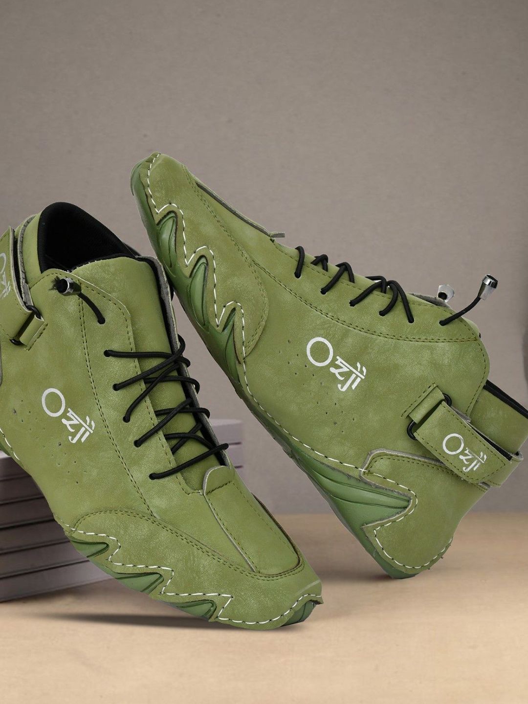 OZJI Men Lace-Ups Mid-Top Basketball Non-Marking Shoes