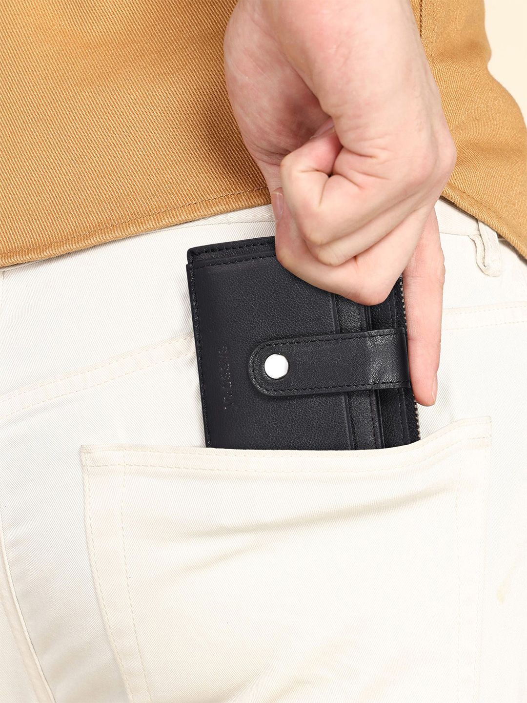 Sassora Unisex Leather Card Holder