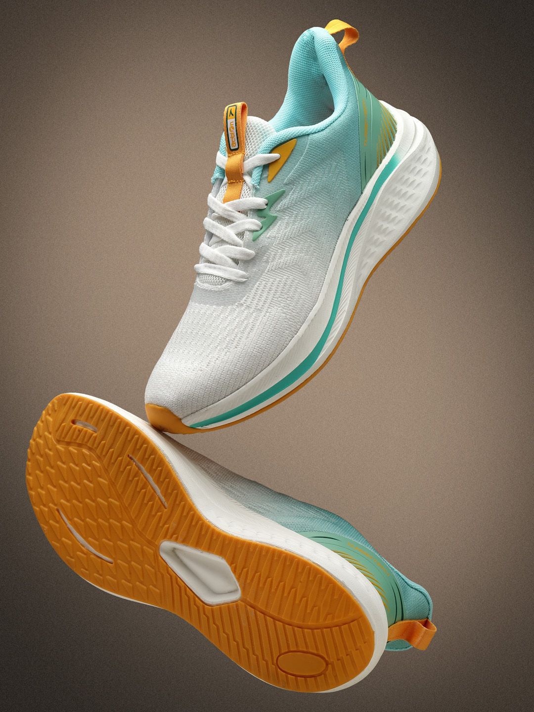 Action Men Running Non-Marking Shoes