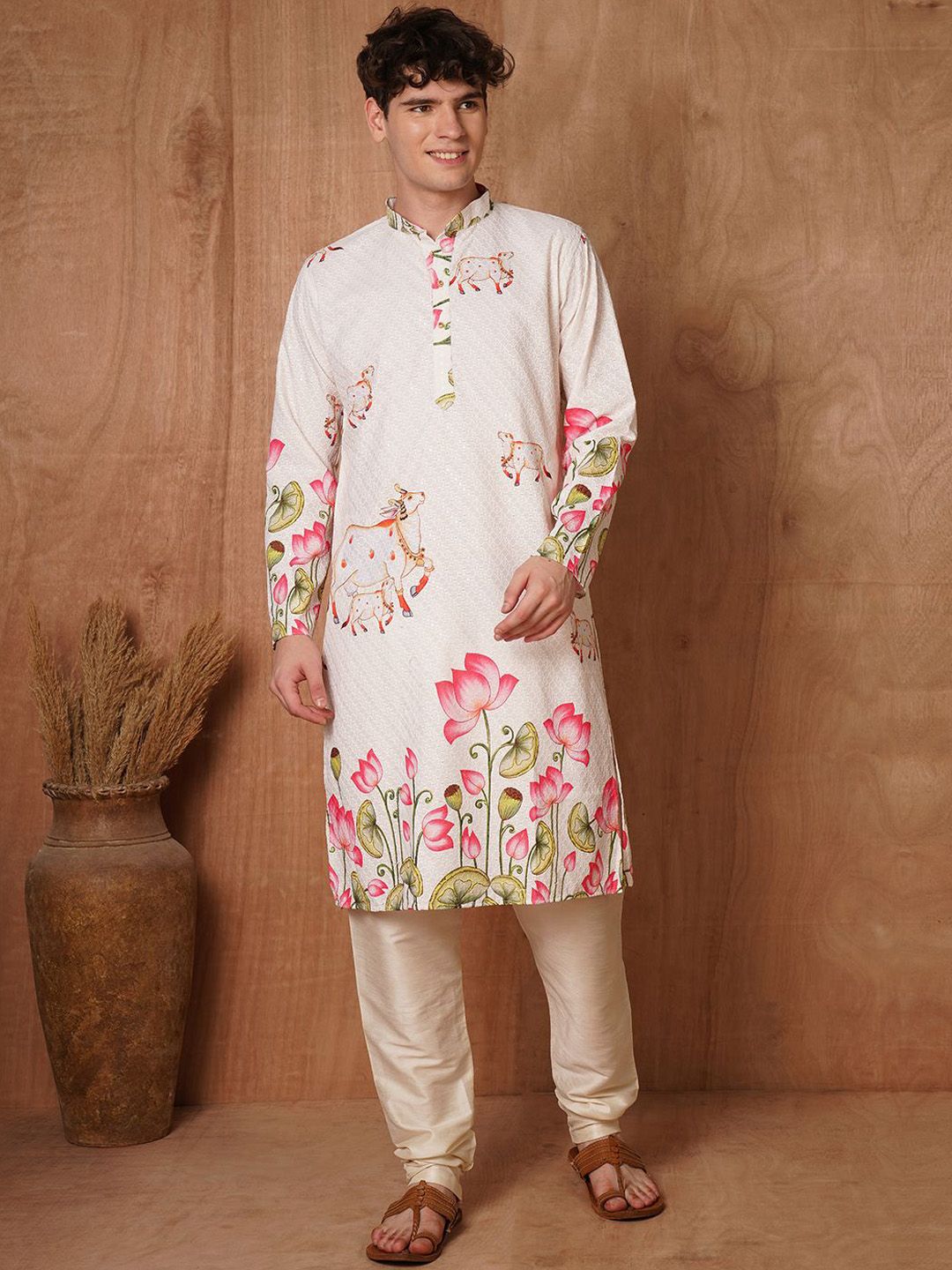 TRYBUY.IN TRYBUY.IN Men Full Sleeves Embroidered Ethnic Kurta Set