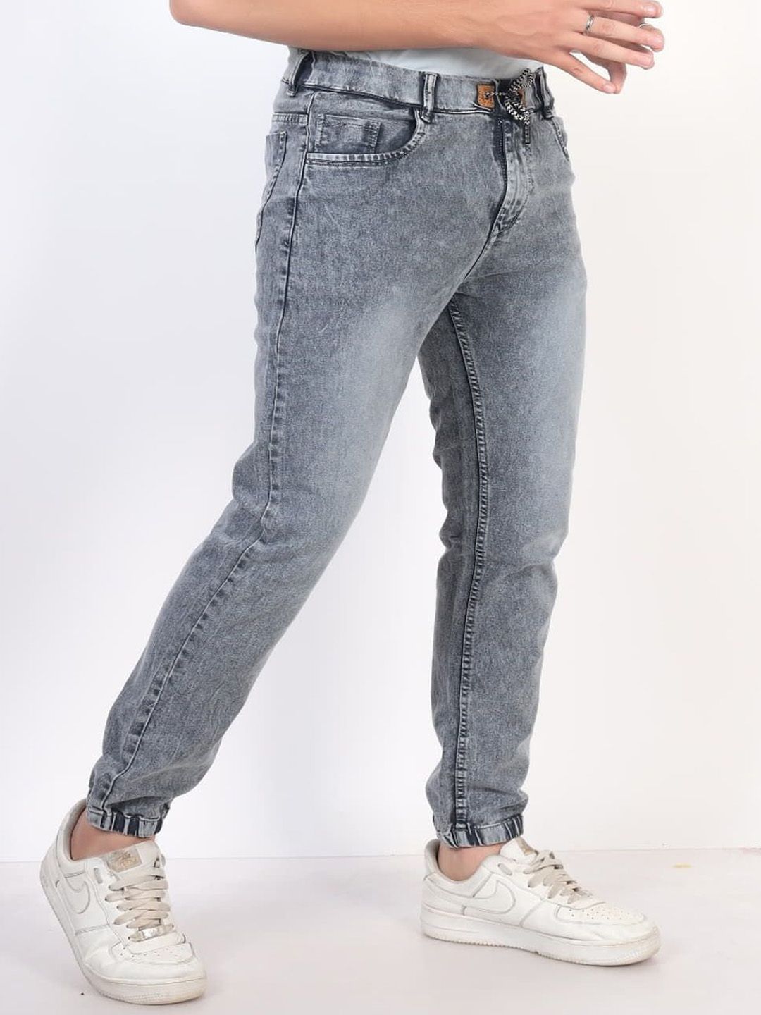 BuaGi Collection Men Regular Fit Mid-Rise Heavy Fade Jeans