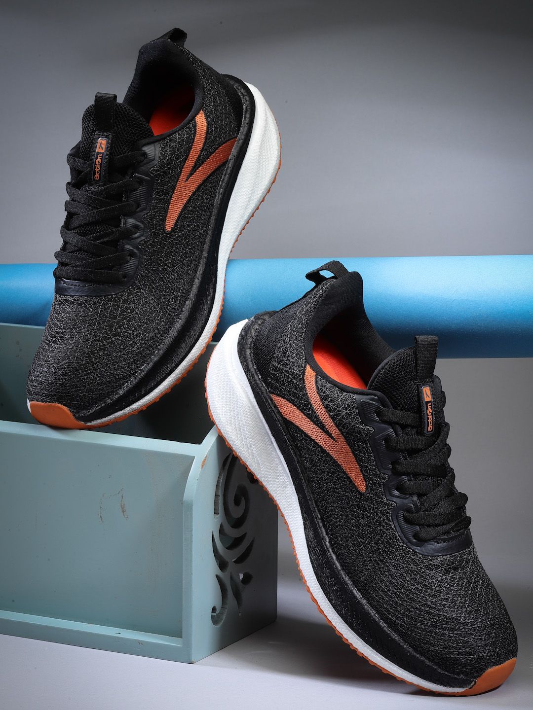 Action Men Running Non-Marking Shoes