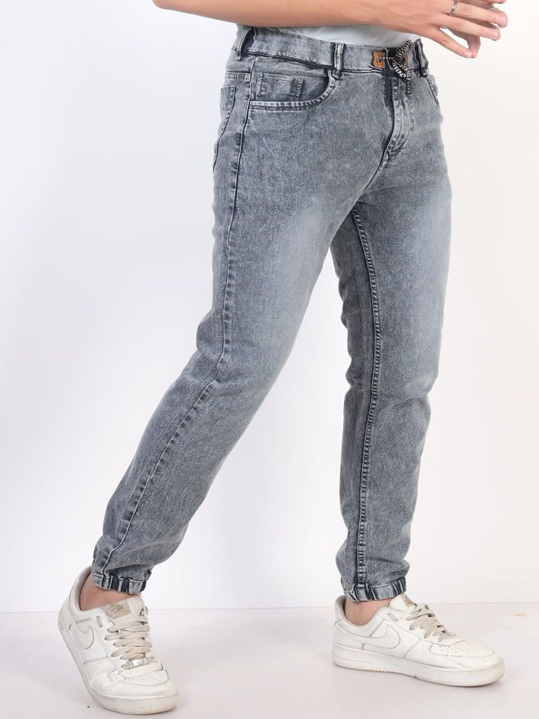 BuaGi Collection Men Regular Fit Mid-Rise Heavy Fade Jeans
