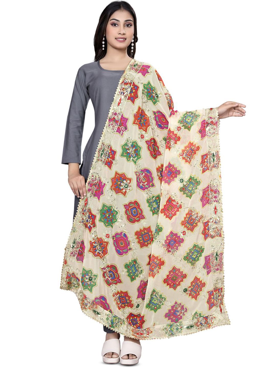 Kemza Embroidered Bandhani Dupatta with Sequinned
