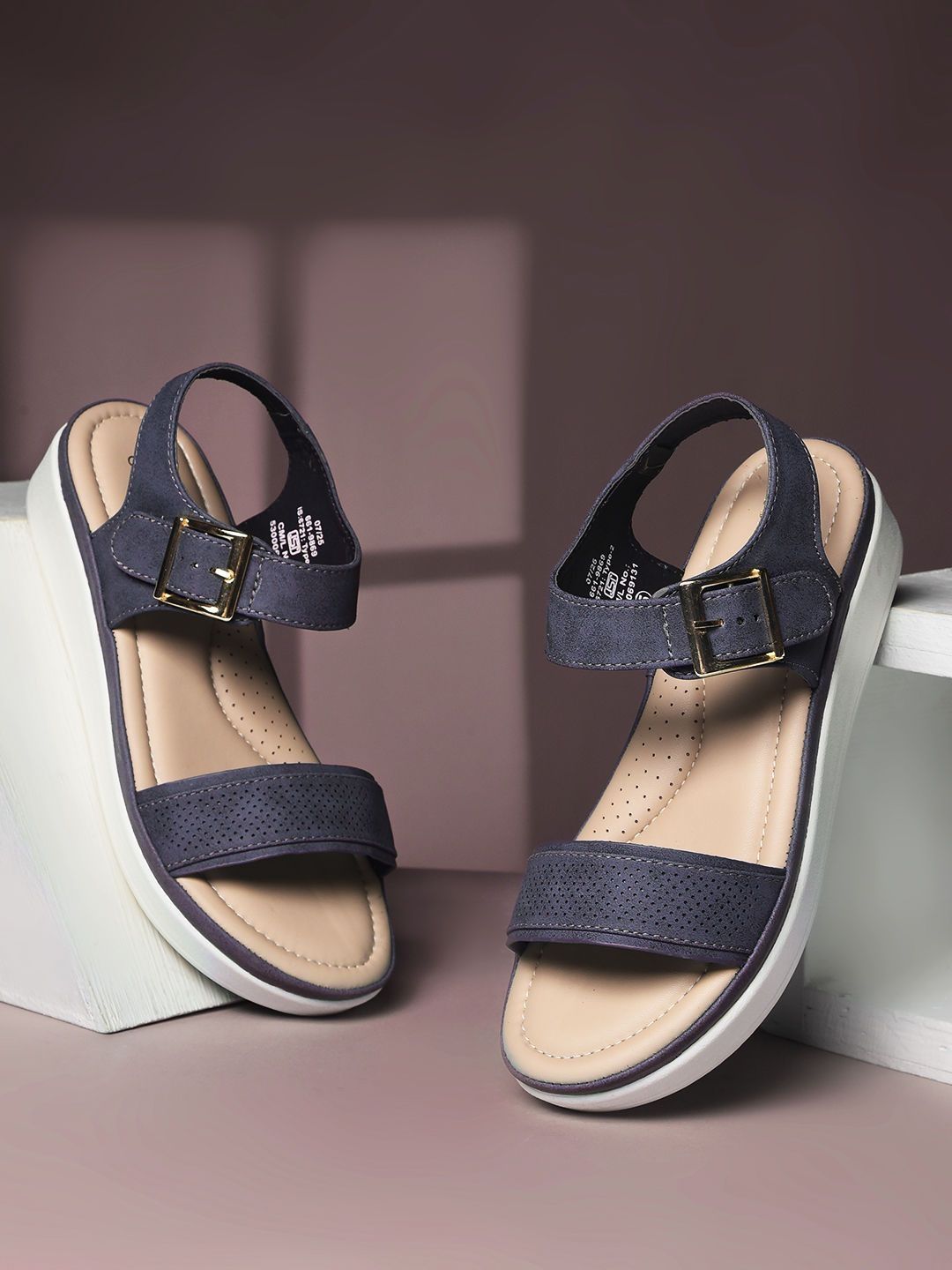 Bata comfit Textured Flatform Sandals with Buckles