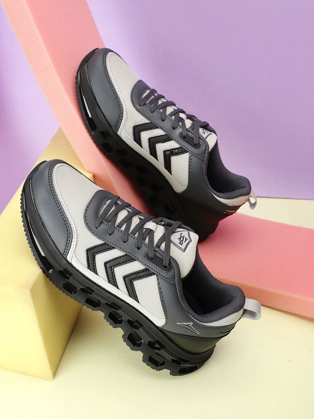 JQR Men Brutus Running shoes