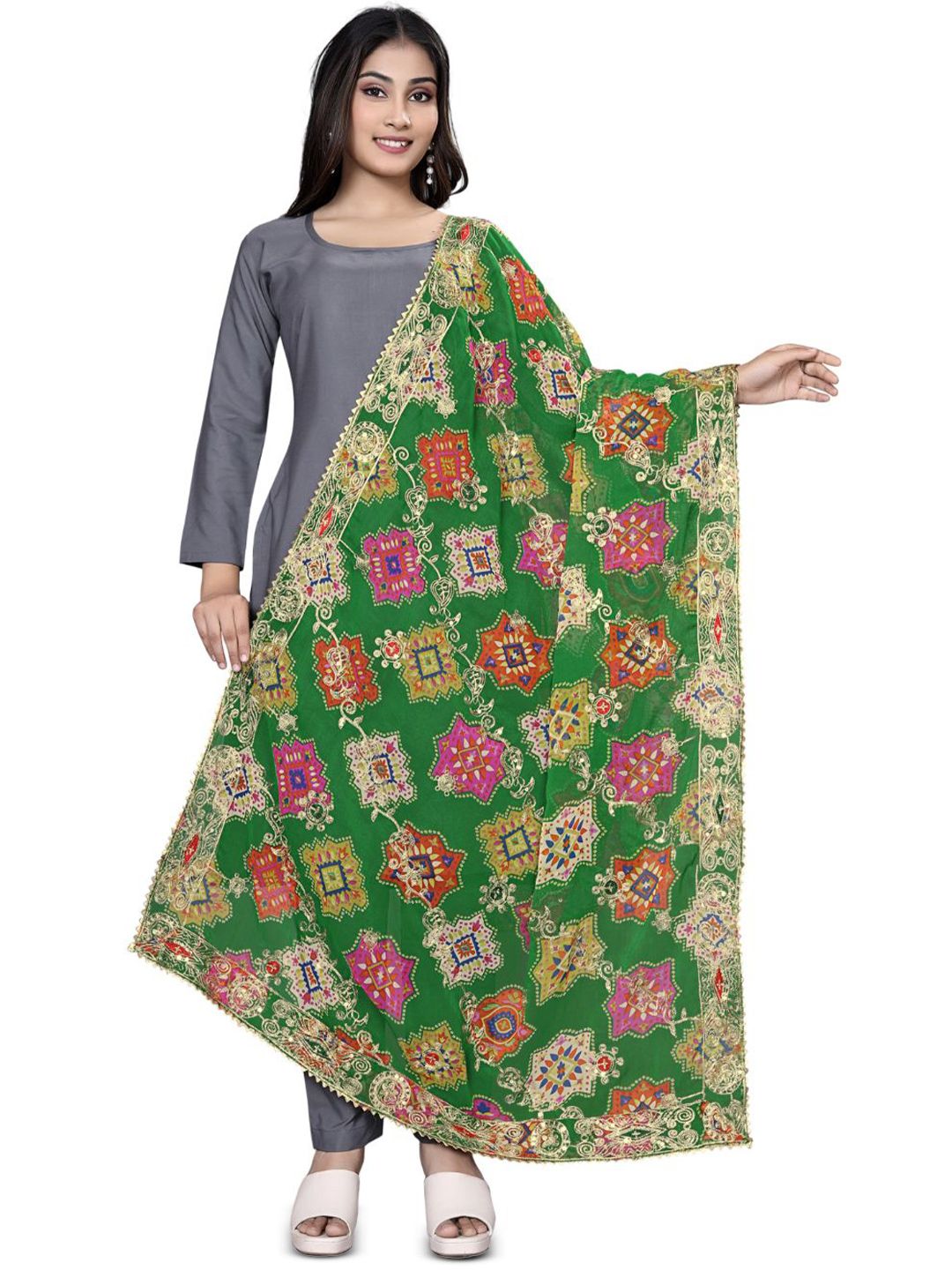 Kemza Embroidered Bandhani Dupatta with Sequinned