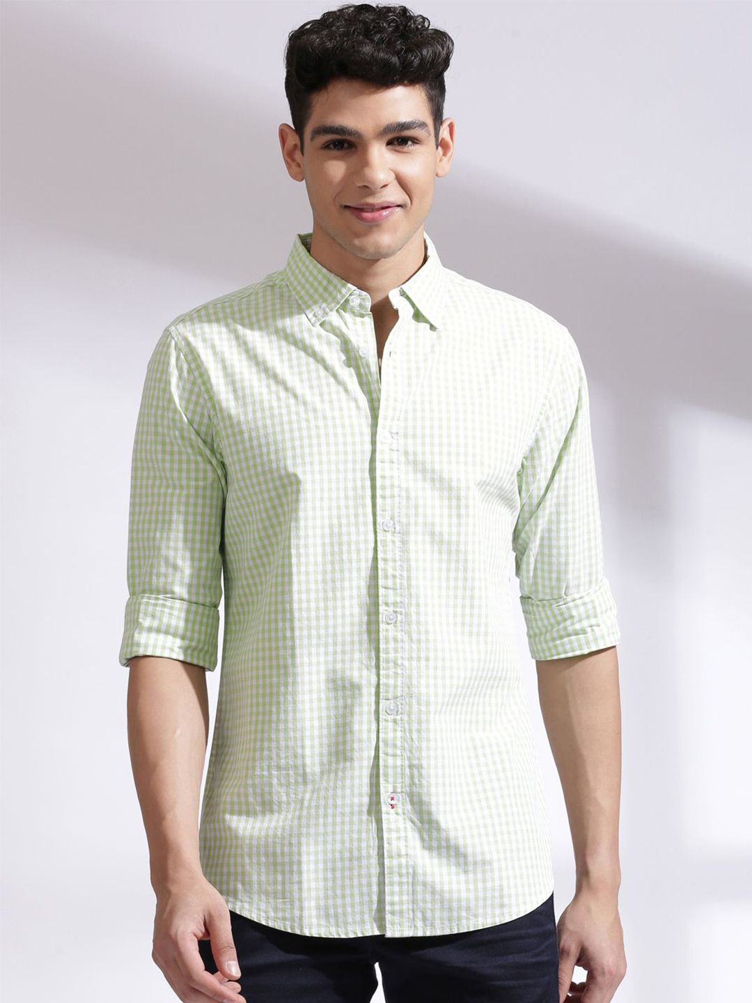 INVICTUS Men Standard Slim Fit Gingham Checks Checked Casual Shirt