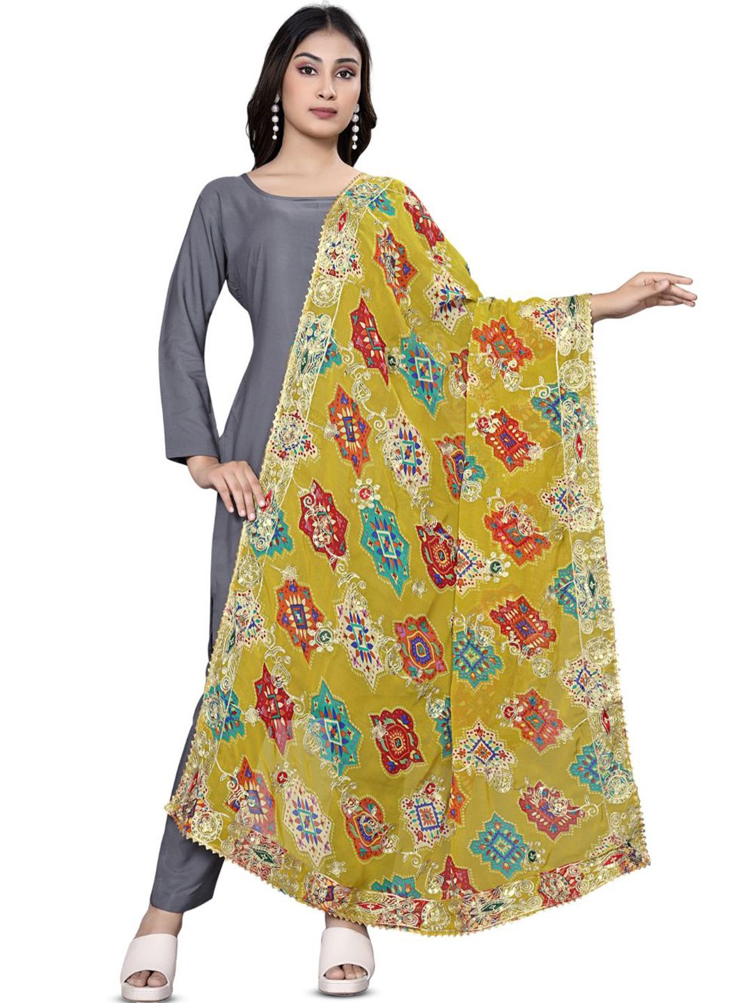 Kemza Embroidered Bandhani Dupatta with Sequinned